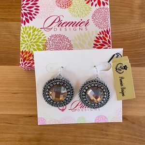 NWT Premier Designs Earrings!